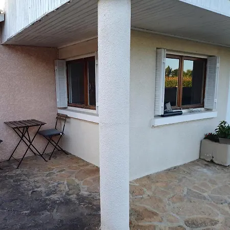 Indépendant Dans Les Dombes